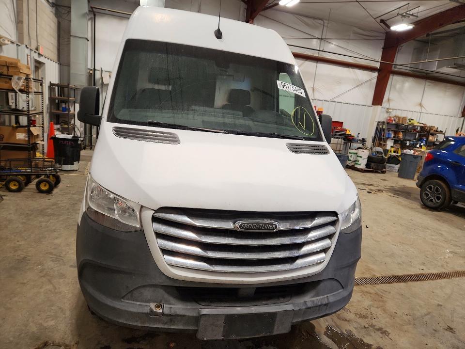 2019 Freightliner Sprinter 2500 Delivery Van