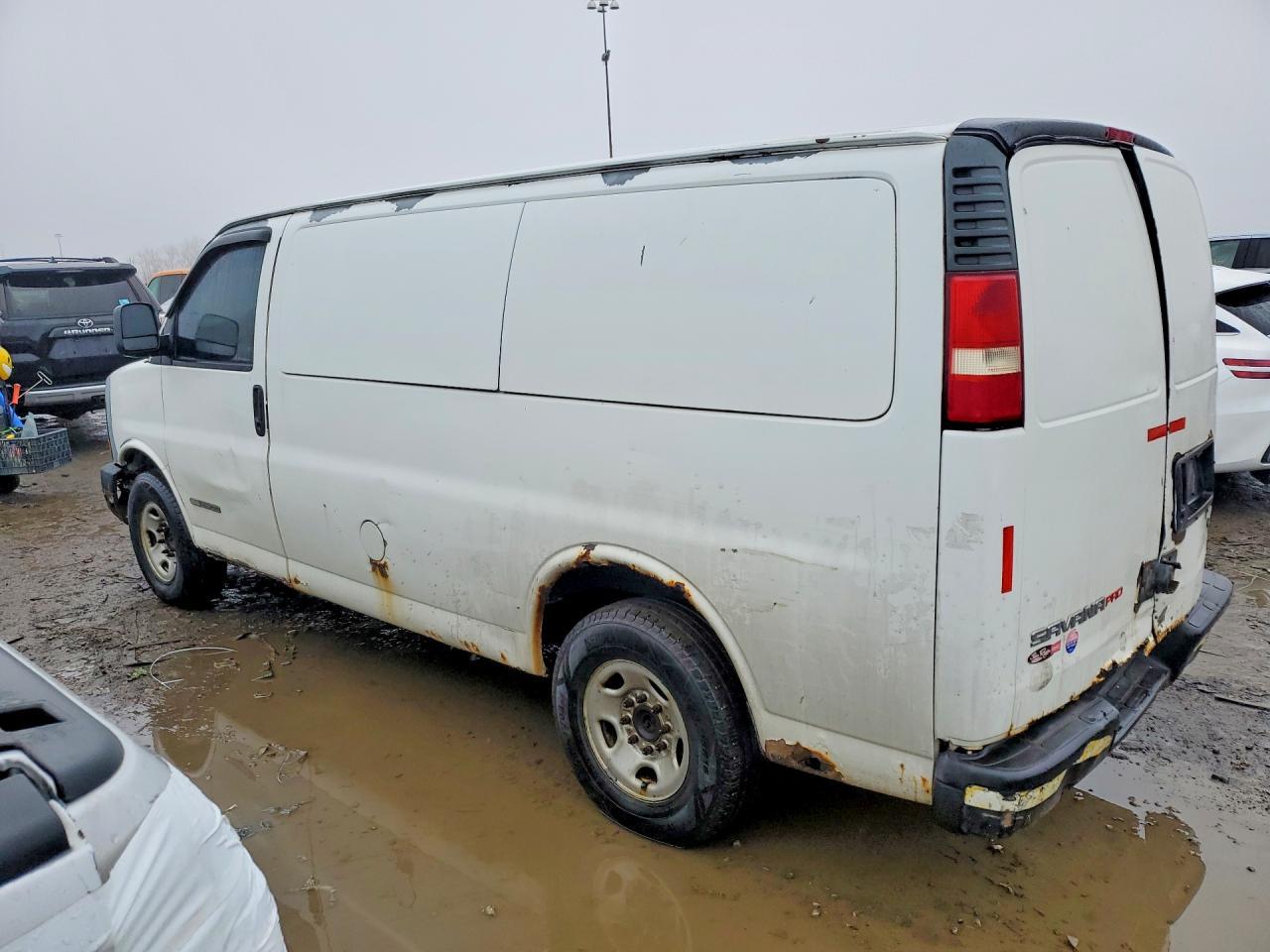 2004 GMC Savana G2500 Utility / Service Van