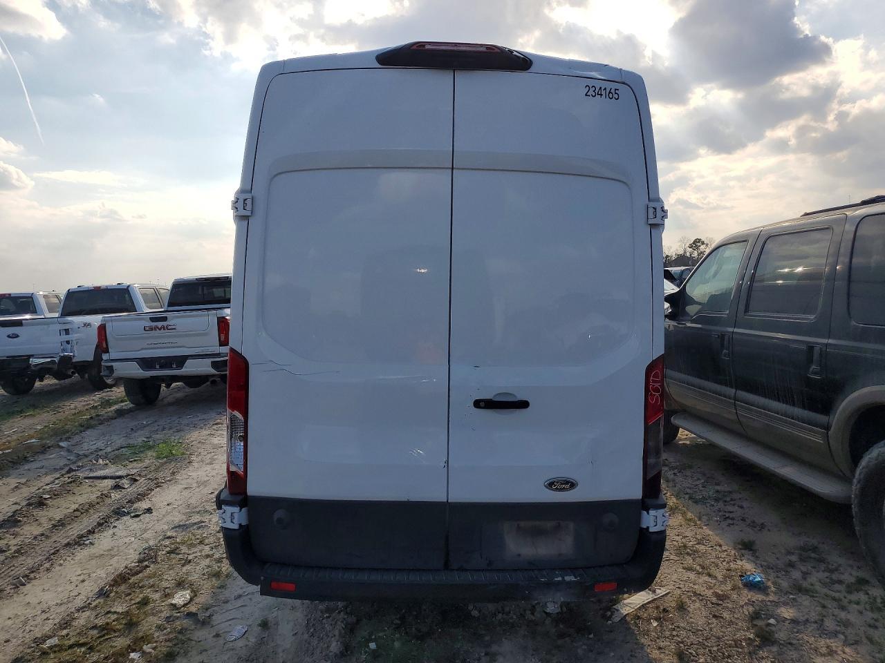2022 Ford Transit 250 Delivery Van