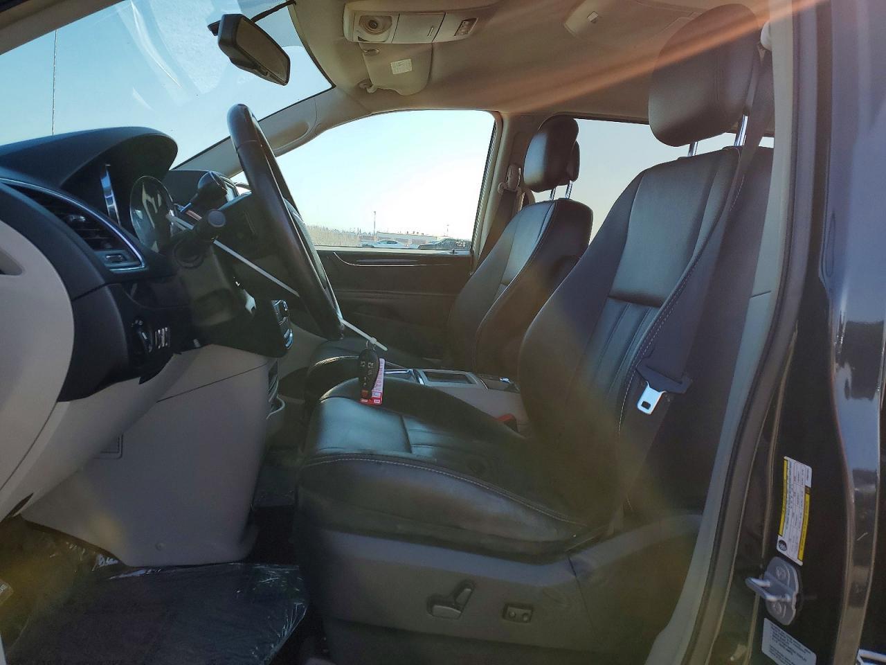 2015 Chrysler Town & Country Touring