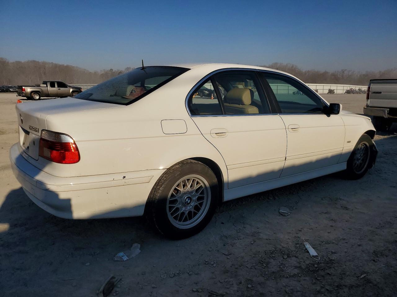 2002 BMW 525 i Automatic