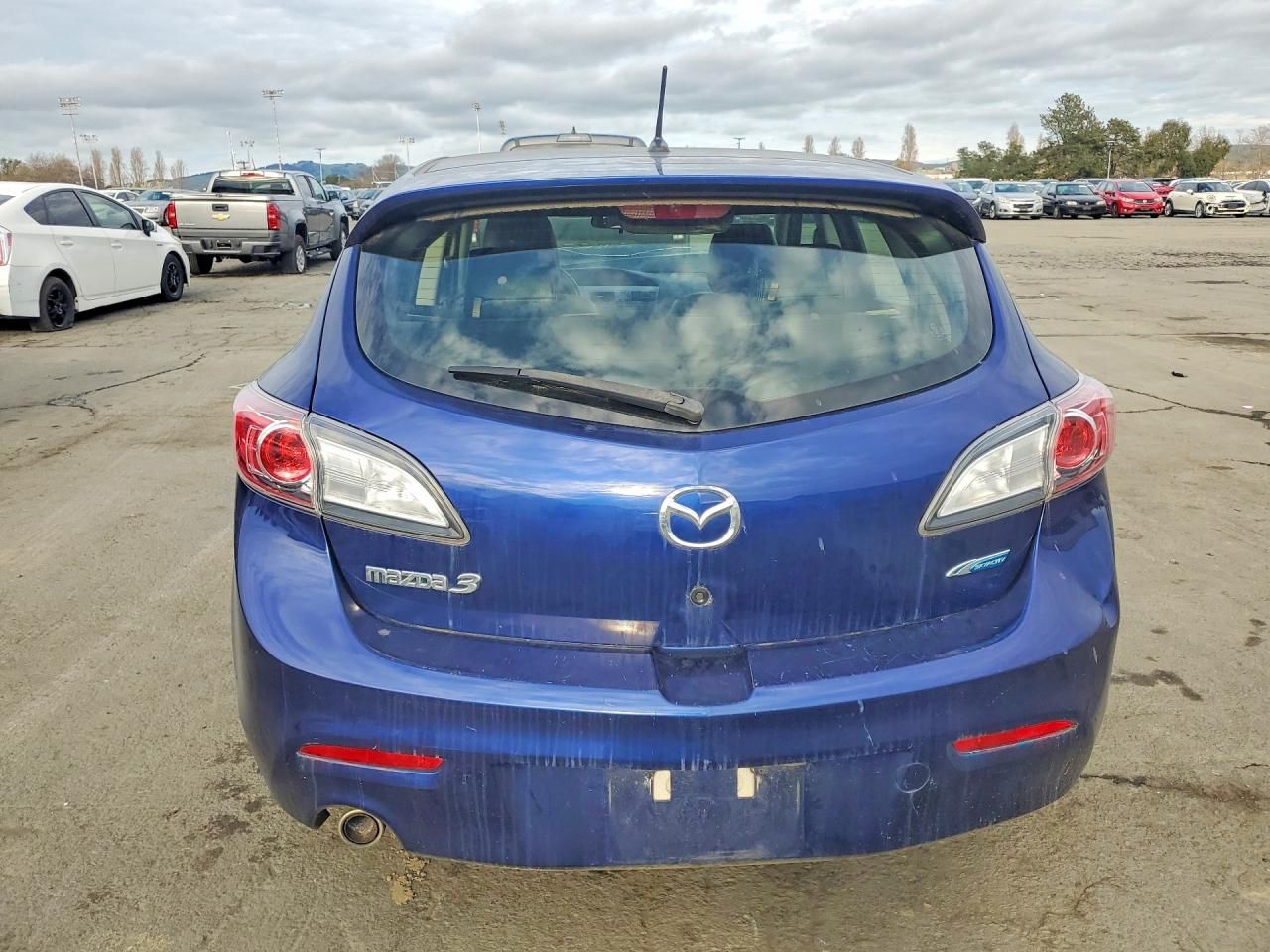 2012 Mazda 3 I