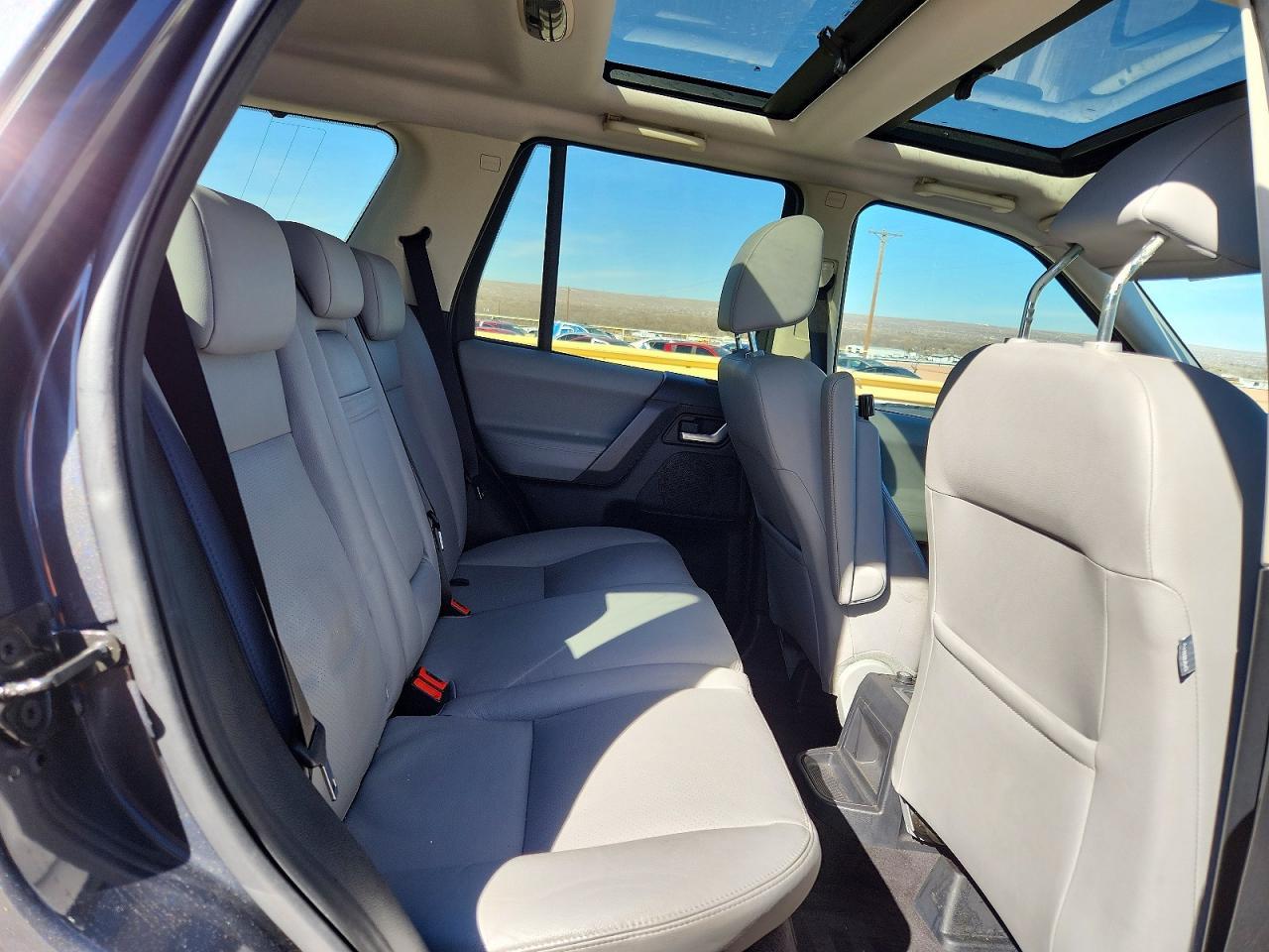 2010 Land Rover LR2 hse Technology