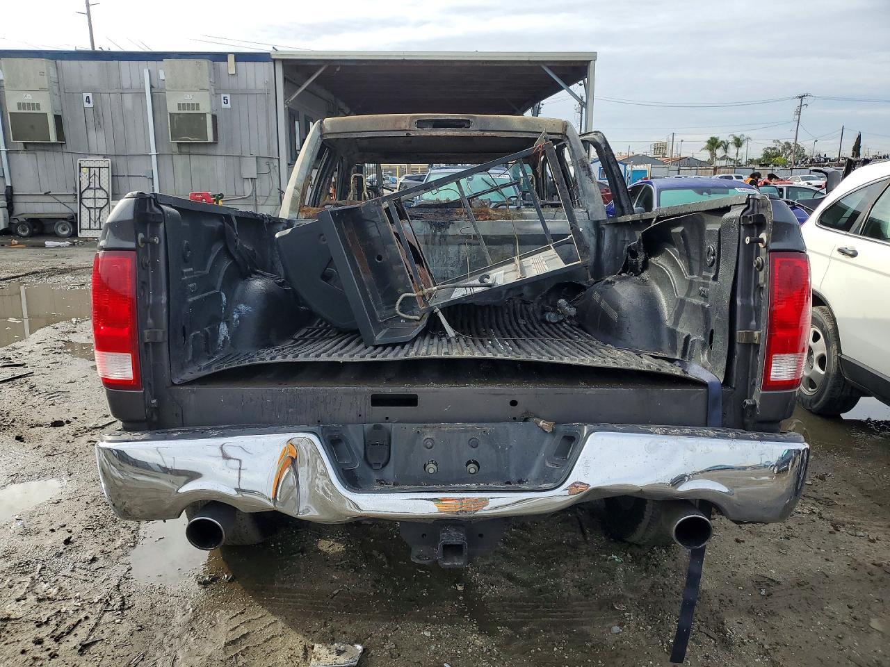 2016 Dodge Ram 1500 slt