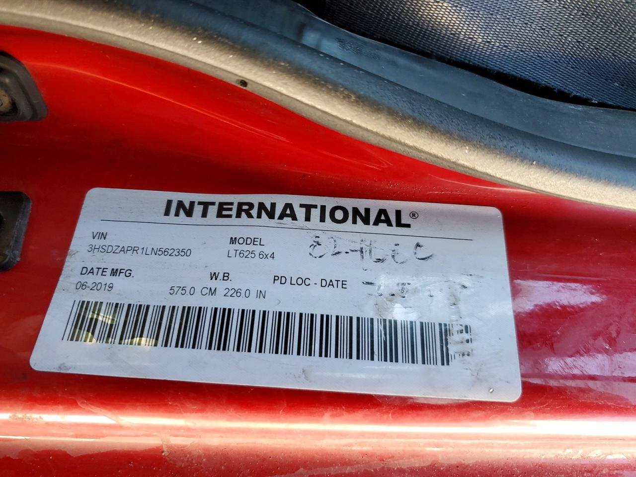 2020 International LT625