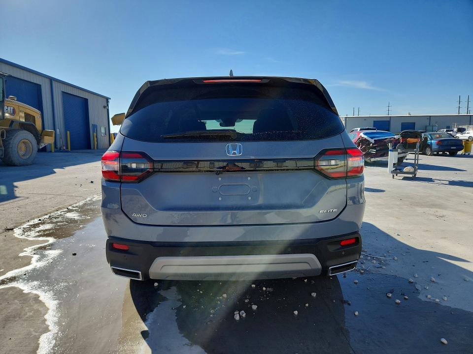 2025 Honda Pilot Elite
