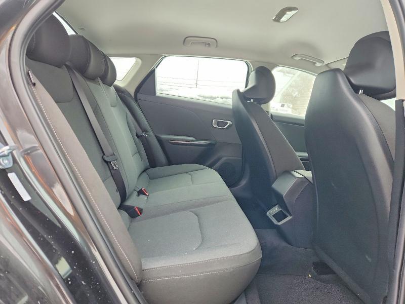 2025 KIA K4 lx