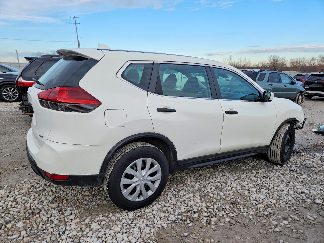 2020 Nissan Rogue s