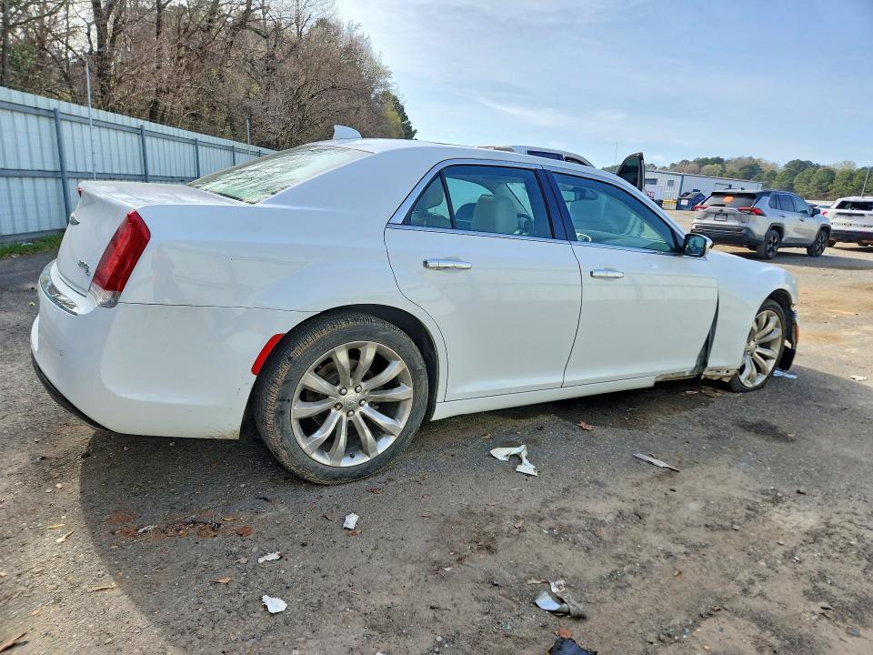 2016 Chrysler 300c