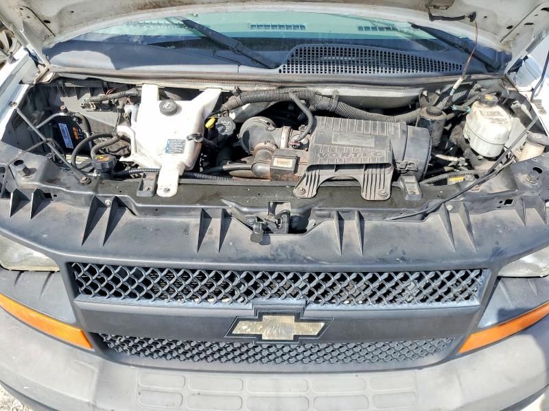 2013 Chevrolet Express G2500