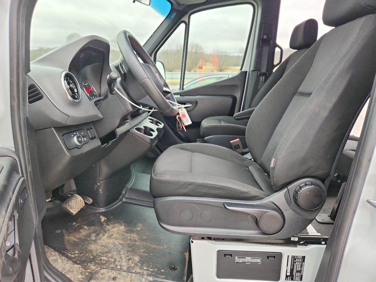2025 Mercedes-Benz Sprinter 2500