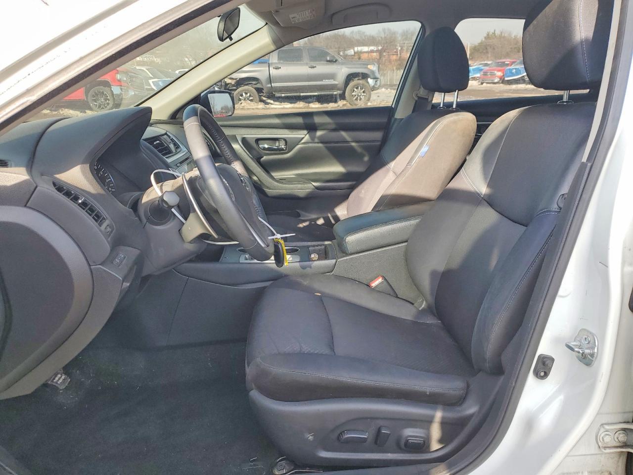 2016 Nissan Altima 2.5 sr