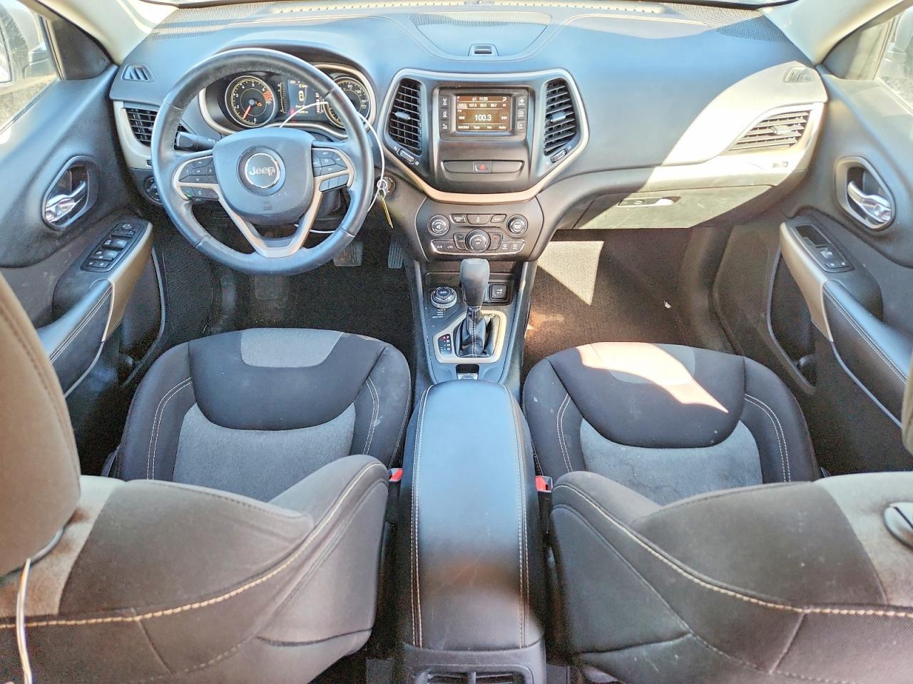 2018 Jeep Cherokee Latitude