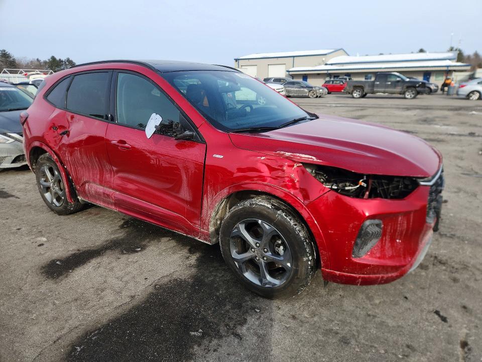2024 Ford Escape st Line