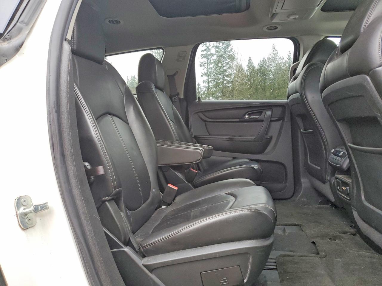 2013 Chevrolet Traverse lt
