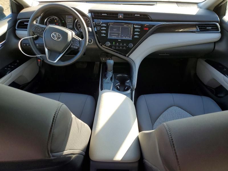 2020 Toyota Camry le