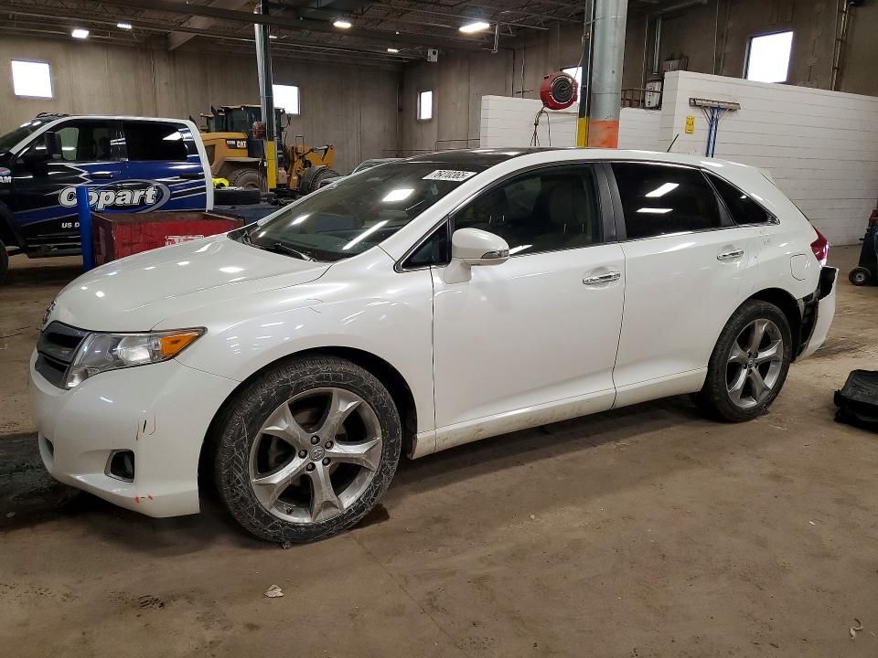2015 Toyota Venza le