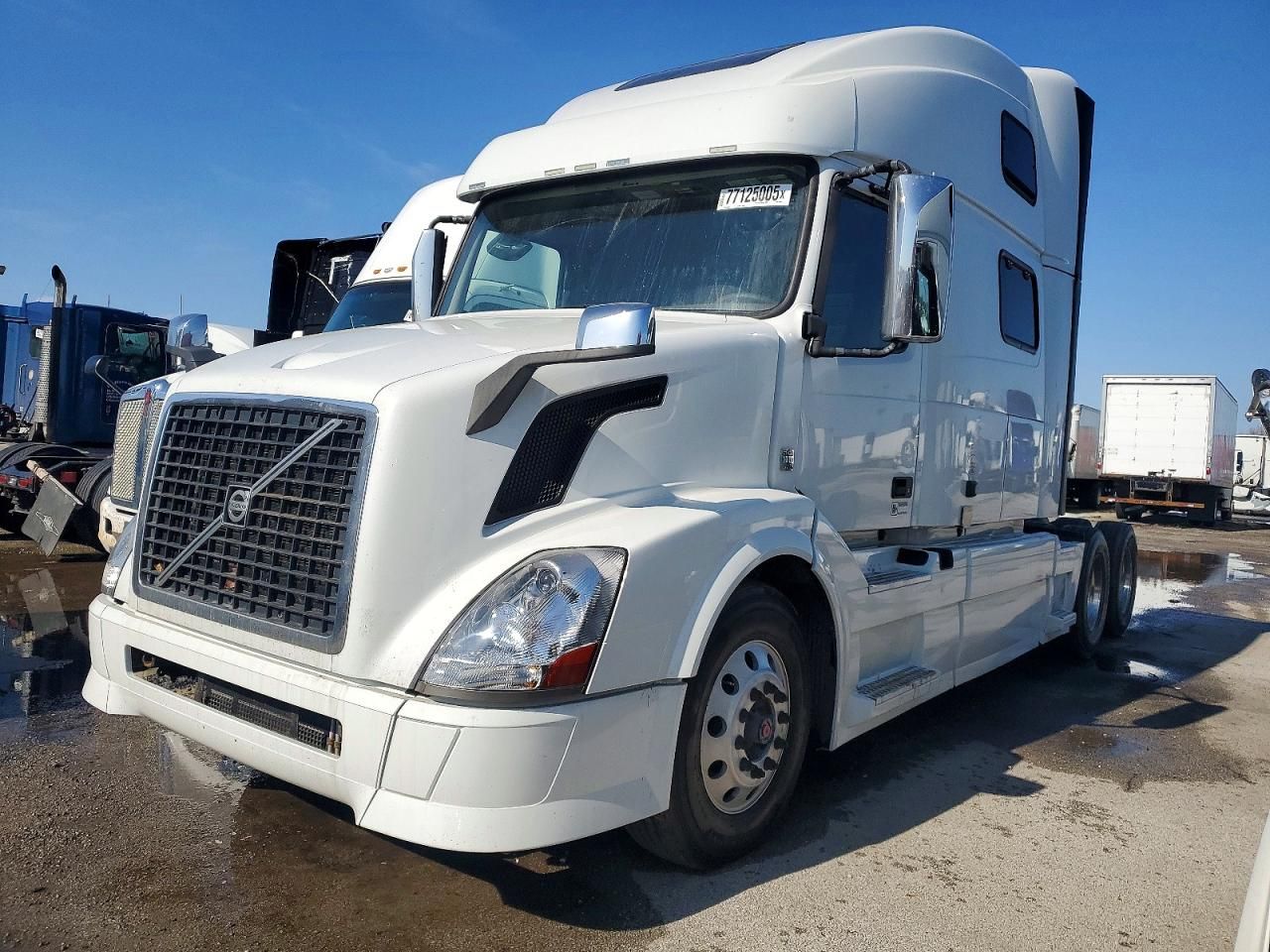 2017 Volvo VNL Semi Truck