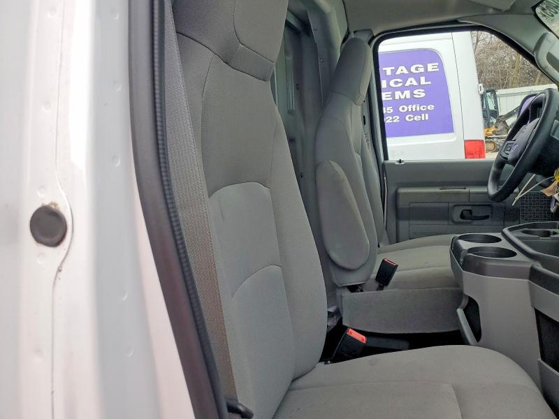 2026 Ford Econoline E350 Super Duty Cutaway Van