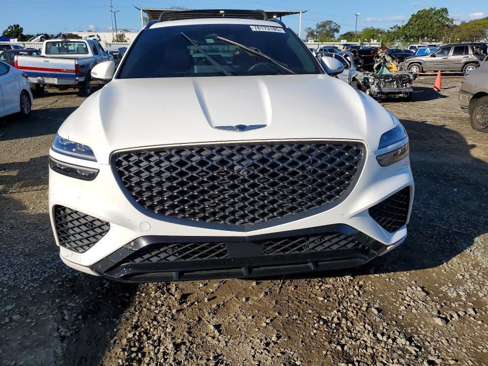 2022 Genesis Gv70 Base