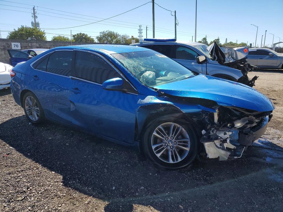 2017 Toyota Camry se