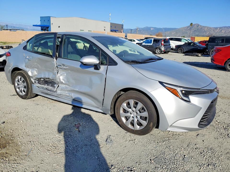 2026 Toyota Corolla le
