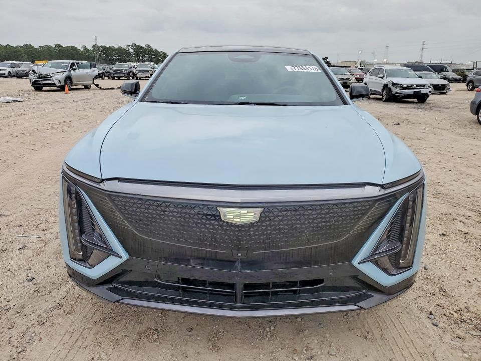 2024 Cadillac Lyriq Luxury