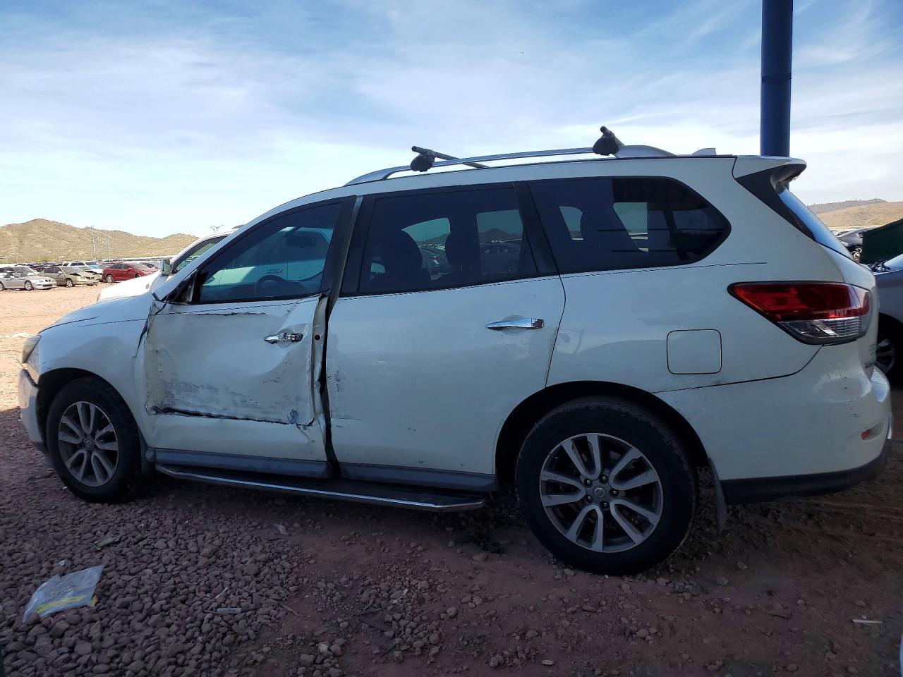 2015 Nissan Pathfinder s