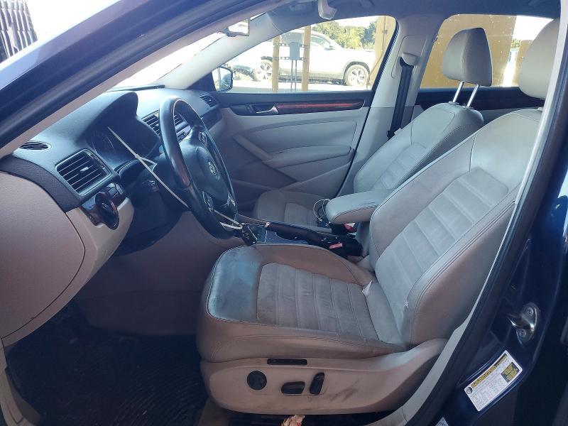 2013 Volkswagen Passat sel