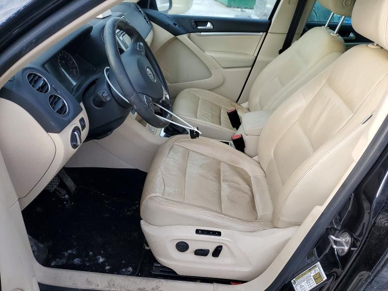 2013 Volkswagen Tiguan s