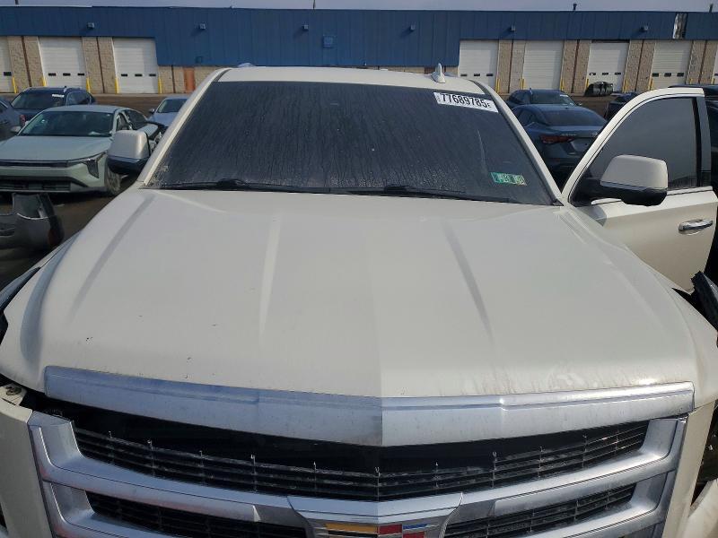 2015 Cadillac Escalade Luxury