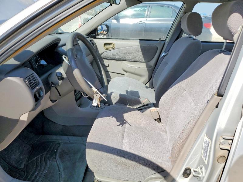 2000 Chevrolet Geo Prizm Base