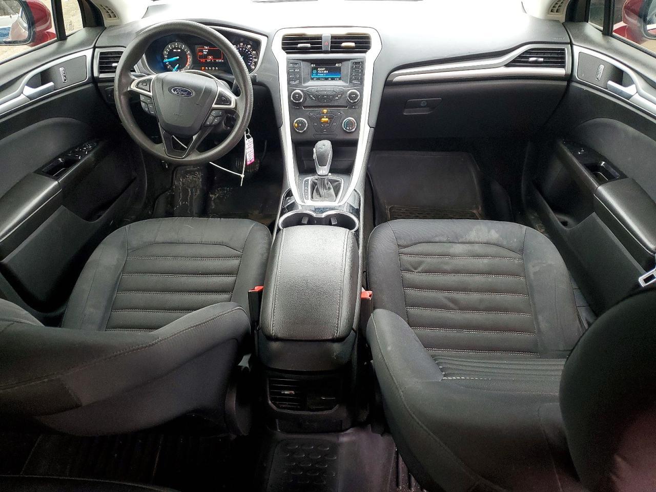 2015 Ford Fusion se