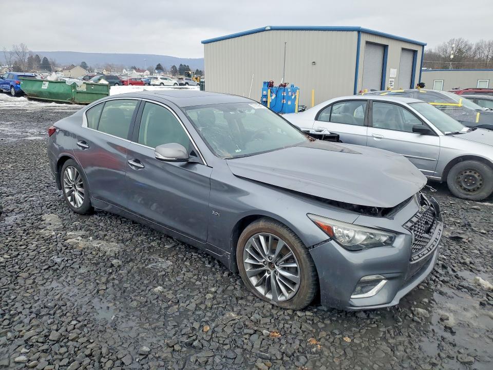 2018 Infinity Q50 3.0t Luxe