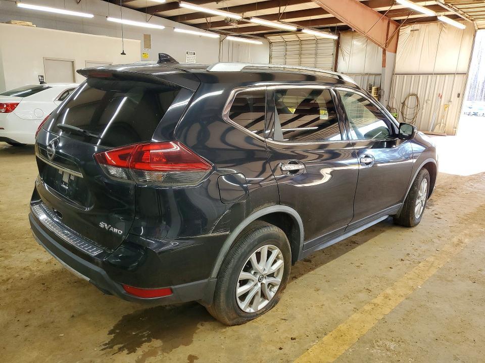2018 Niss Rogue Sport sv awd