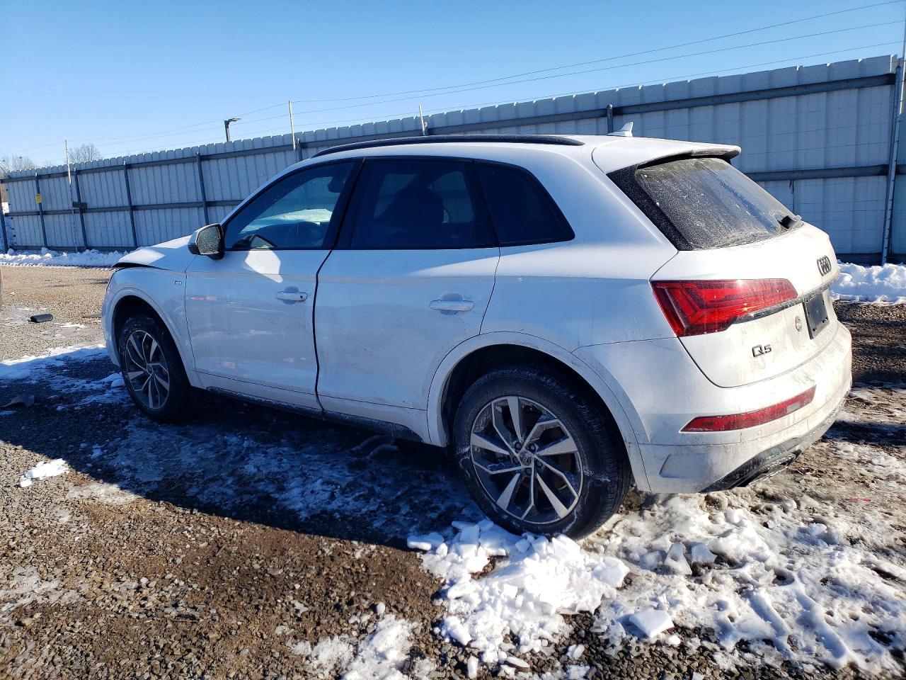 2024 Audi Q5 Premium 45