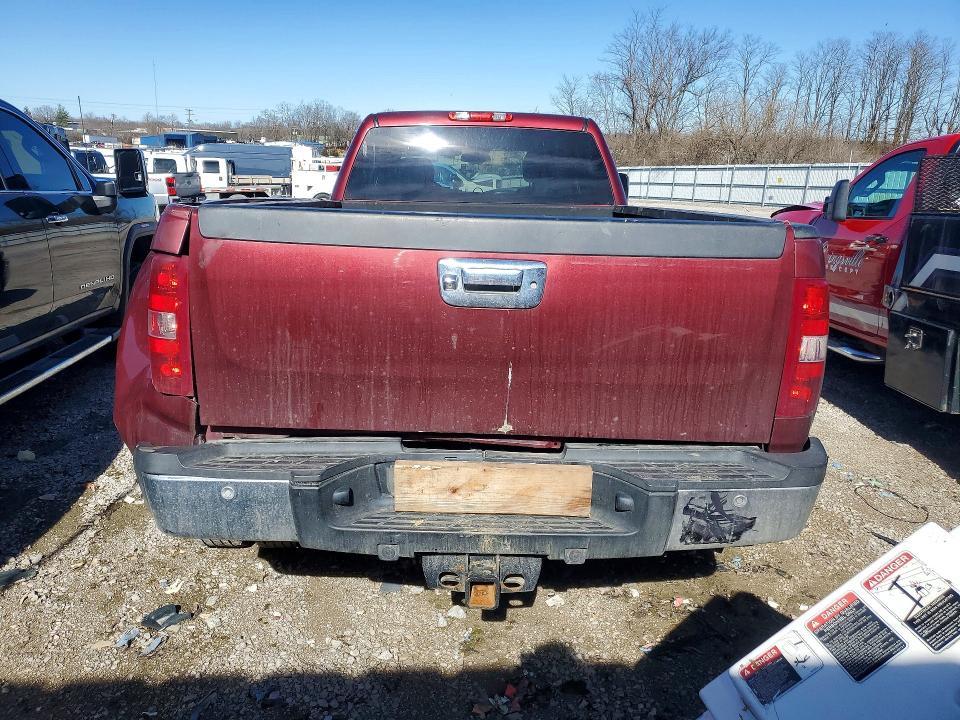 2013 Chevrolet Silverado K3500 LTZ