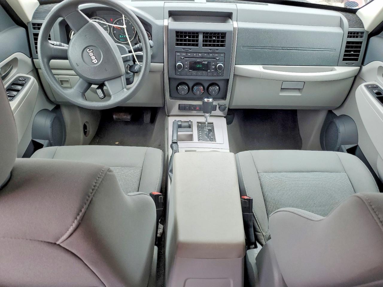 2008 Jeep Liberty Sport