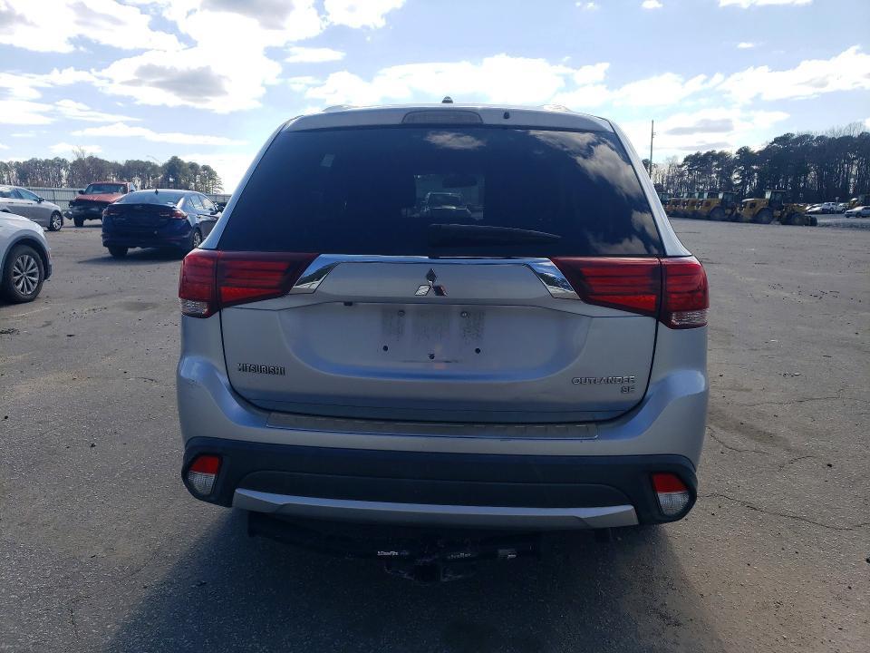 2016 Mitsubishi Outlander se