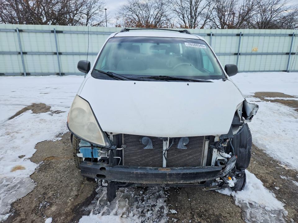 2010 Toyota Sienna