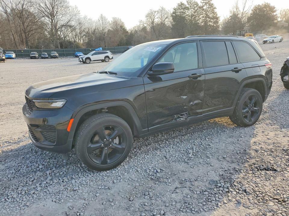 2024 Jeep Grand Cherokee Laredo