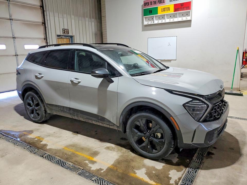 2025 KIA Sportage x Line