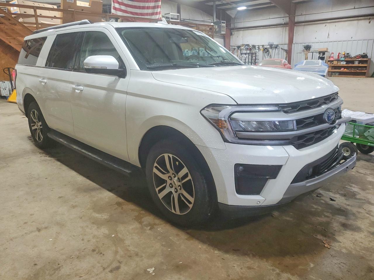 2024 Ford Expedition max xlt