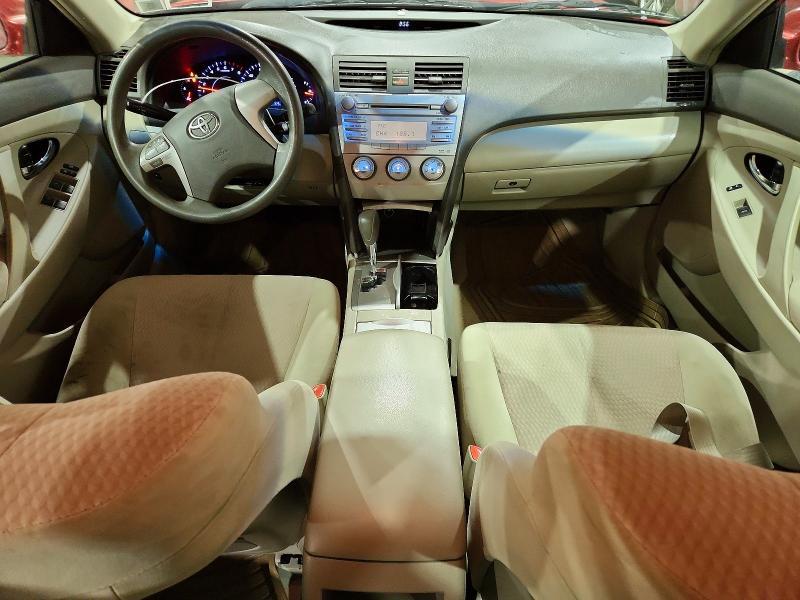 2010 Toyota Camry le