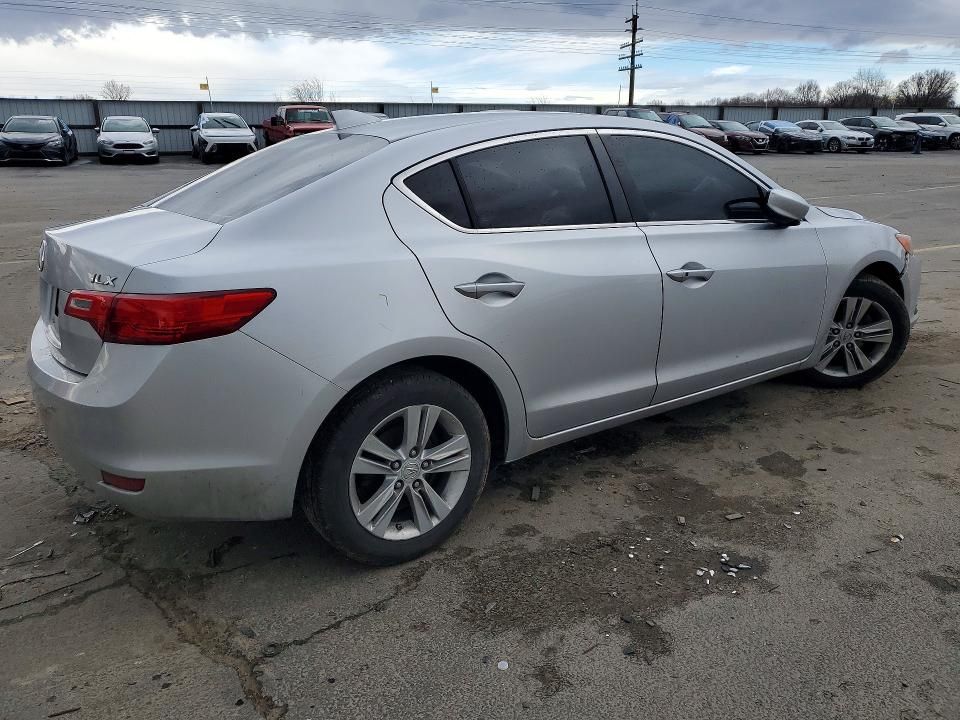 2013 Acura Ilx 20