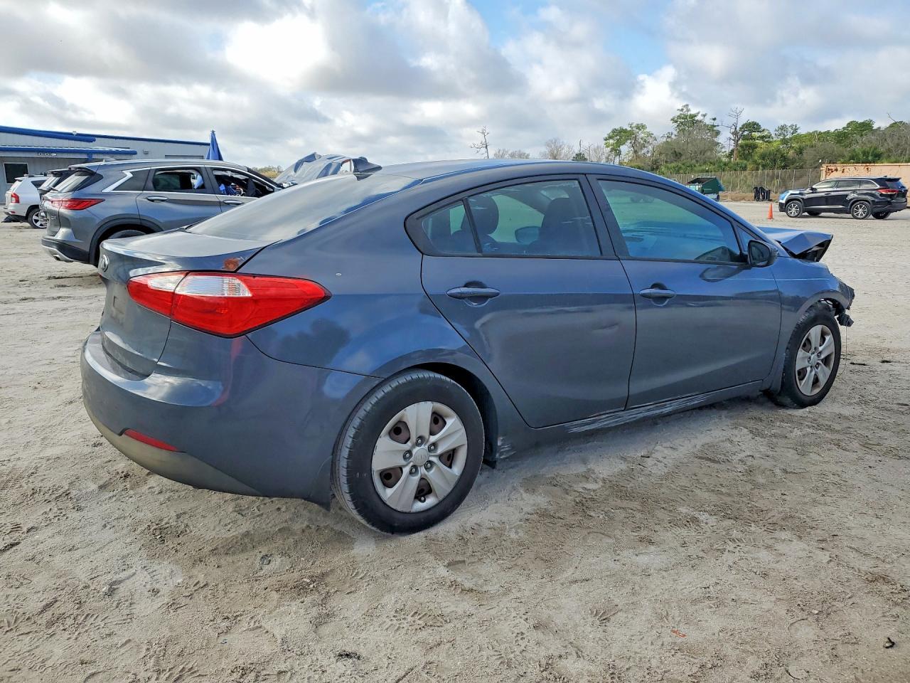 2016 KIA Forte lx
