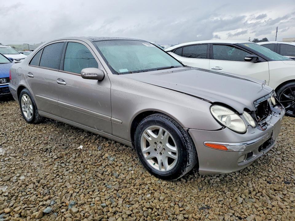2004 Mercedes-Benz E 320