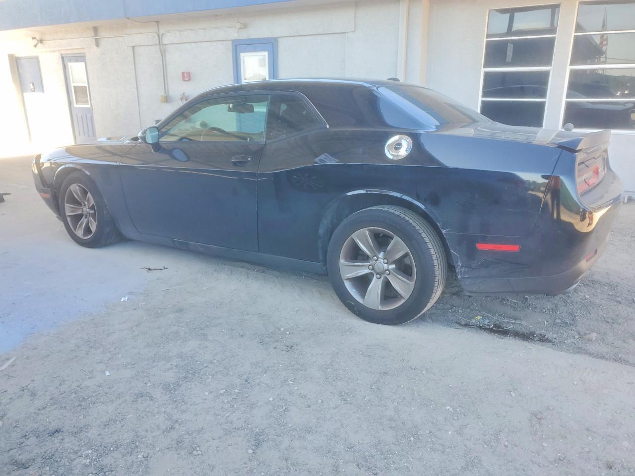 2015 Dodge Challenger sxt