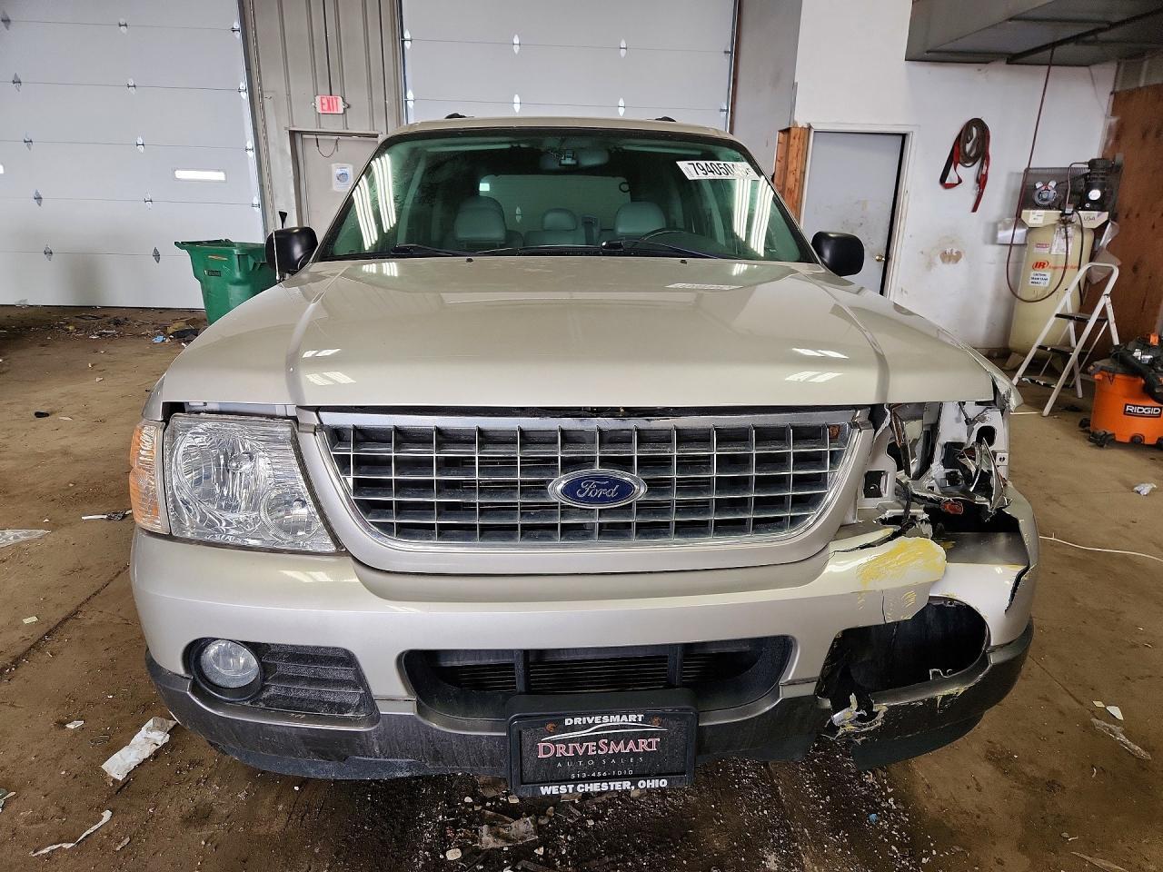 2004 Ford Explorer xlt