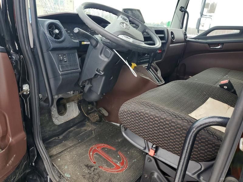 2024 Hino Hino L6-Flatbed Truck